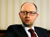 В отношении Яценюка возбуждено уголовное дело о взятке в $3 млн