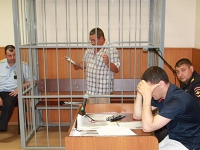 Обвиняемый в воспрепятствовании правосудию адвокат отправлен под домашний арест