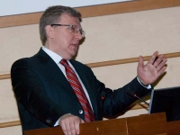 Кудрин: государство должно уходить из ряда сфер экономики