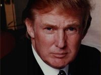 Члены гольф-клуба требуют от Дональда Трампа $6 млн