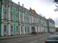 СМИ сообщили об обысках в Эрмитаже