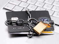 ВС разрешил банкам блокировать карты за подозрительные операции